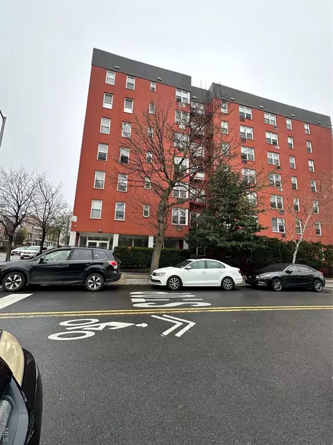 74-02 43 Ave #4D, Elmhurst, NY 11373