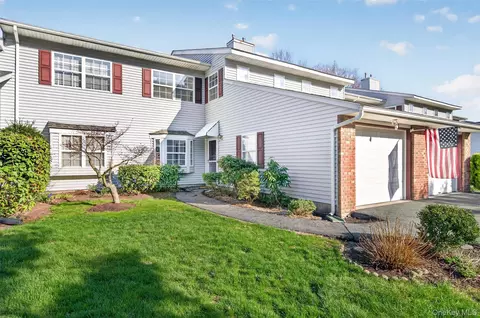 195 Eagleton Dr, Monroe, NY 10950