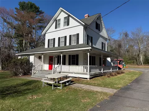 Exterior - 110 Eldred Yulan Rd, Highland, NY 12732 photo 3 of 7