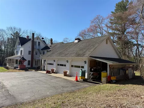 Exterior - 110 Eldred Yulan Rd, Highland, NY 12732 photo 4 of 7