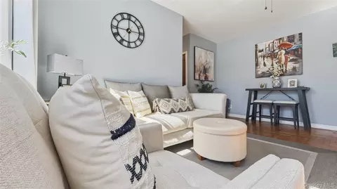 185 Marine Ave #2C, Brooklyn, NY 11209