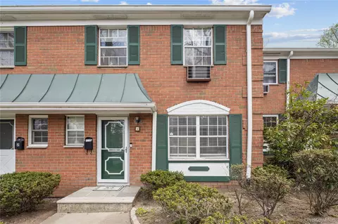 4 Salem Ct, Ramapo, NY 10901