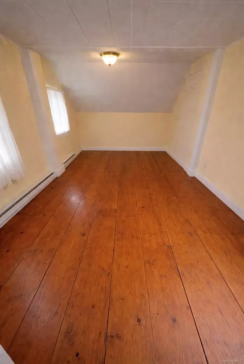 Bedroom - 542 Mitchell Hollow Rd, Windham, NY 12496 photo 3 of 3