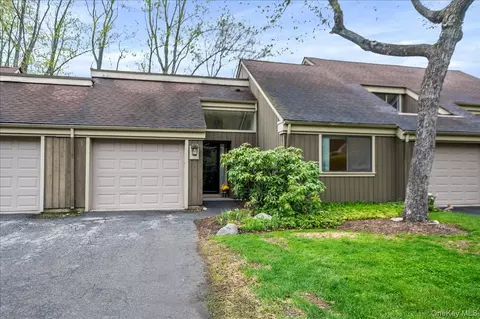 955 Heritage Hls #B, Somers, NY 10589