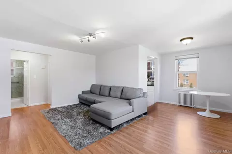 Other - 36-10 Utopia Pkwy #E4, Flushing, NY 11358 photo 2 of 3