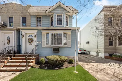 77-21 76th St, New York, NY 11385