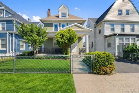 104 Waring Pl, Yonkers, NY 10703