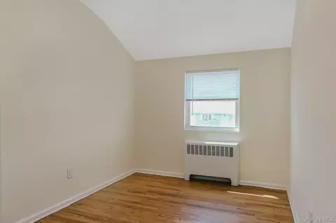 Bedroom - 651 Americus Ave, Brookhaven, NY 11772 photo 2 of 3