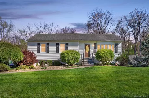 175 Barnes Rd, Washingtonville, NY 10992