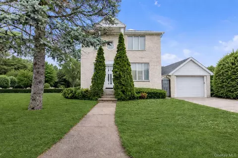 230 Mosher Ave, Woodmere, NY 11598