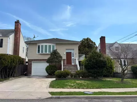 567 Langley Ave, West Hempstead, NY 11552
