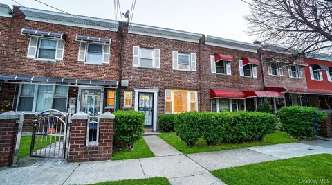 3031 Edson Ave, New York, NY 10469