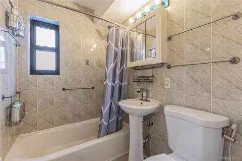 144-14 77 Rd #3A, Flushing, NY 11367 photo 9