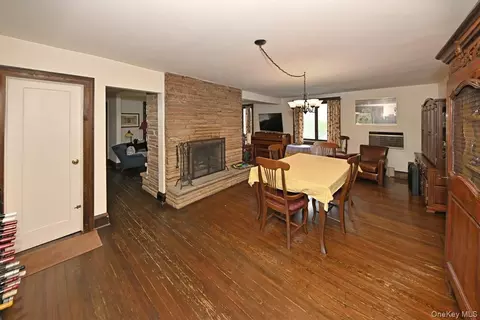 Dining - 278 Cherry Ln, Ramapo, NY 10901 photo 2 of 2