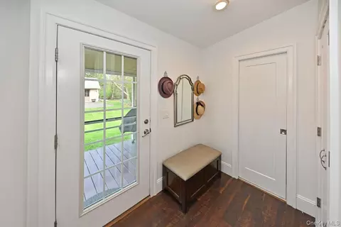 Entry Way - 278 Cherry Ln, Ramapo, NY 10901 photo 1 of 2