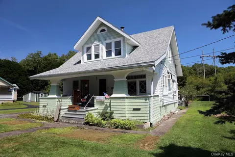 1779 Shandelee Rd, Callicoon, NY 12758