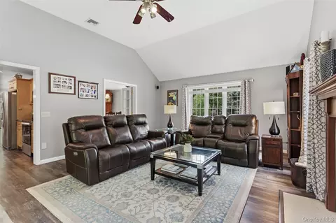 Other - 754 Milltown Rd, Southeast, NY 10509 photo 3 of 8