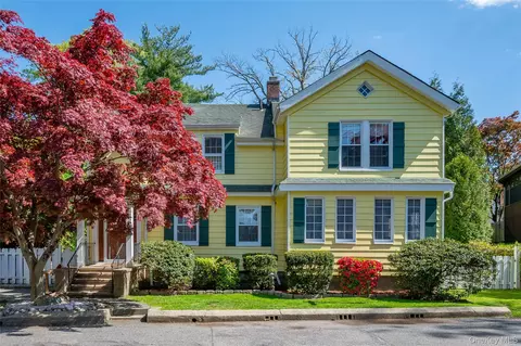 1 Pembroke St, New Rochelle, NY 10801
