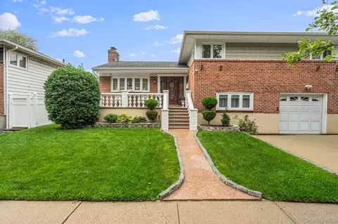 Undisclosed, New York, NY 11362