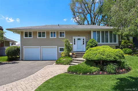 24 Tad Ln, Old Bethpage, NY 11804