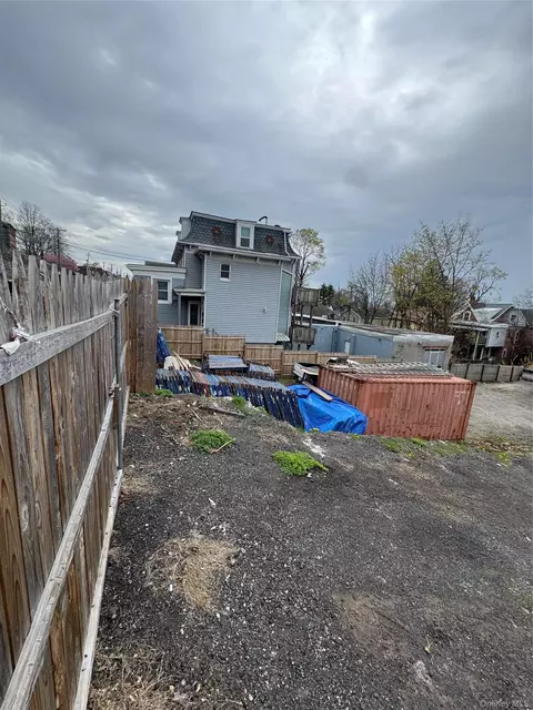 170 Washington St, Peekskill, NY 10566 photo 4