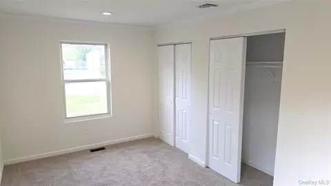 Bedroom - 6 Murray Ln # A, Coram, NY 11727 photo 1 of 4