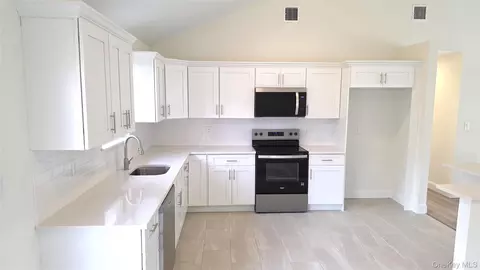 Other - 6 Murray Ln # A, Coram, NY 11727 photo 1 of 2