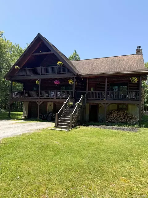 412 Pine Grove Rd, Smallwood, NY 12778