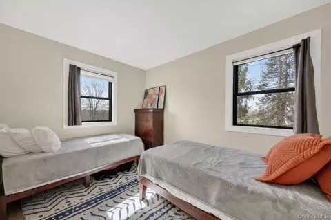Bedroom - 457 Forest Rd, Wallkill, NY 12589 photo 4 of 5