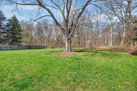 Exterior - 457 Forest Rd, Wallkill, NY 12589 photo 8 of 14