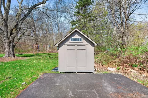 Exterior - 457 Forest Rd, Wallkill, NY 12589 photo 11 of 14