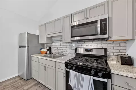 Kitchen - 457 Forest Rd, Wallkill, NY 12589 photo 6 of 7