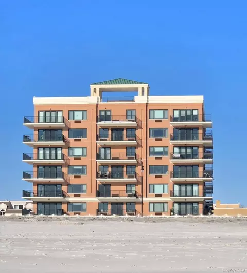 260 W Broadway #7A, Long Beach, NY 11561