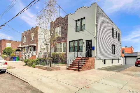 Undisclosed, New York, NY 11379