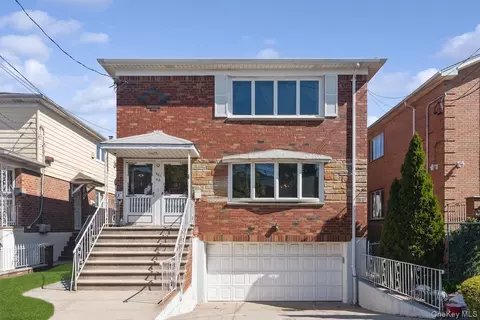 15143 21st Ave, New York, NY 11357