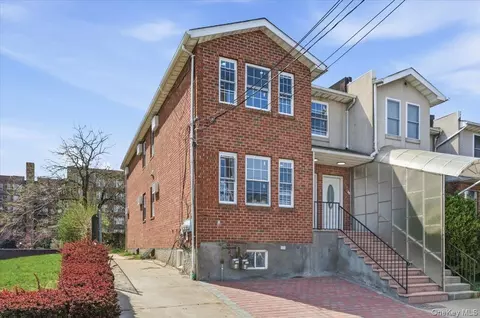 8434 169th St, Jamaica, NY 11432