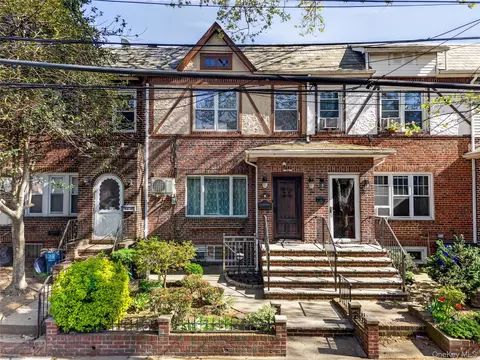 84-40 63rd Rd, New York, NY 11379