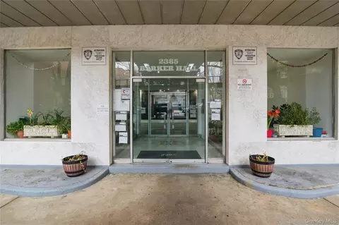 2385 Barker Ave #6S, New York, NY 10467