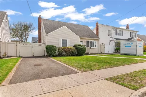 Other - 51 Audrey Ave, Plainview, NY 11803 photo 1 of 6