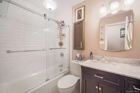 Bath - 40 W 4th St #103, Patchogue, NY 11772 photo 1 of 1