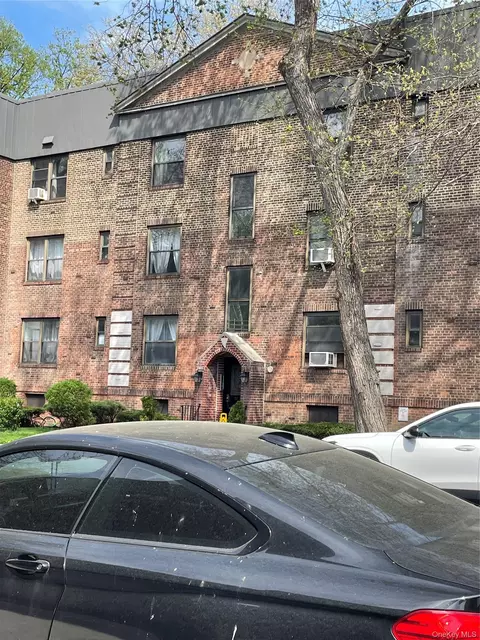 22-31 76th St #C1, East Elmhurst, NY 11370