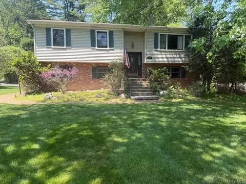 635 S Pascack Rd, Ramapo, NY 10977