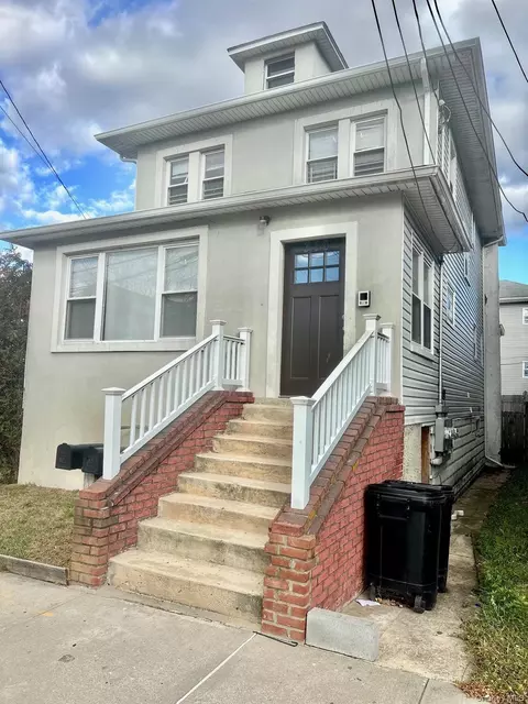 316 Beach 45th St, Far Rockaway, NY 11691