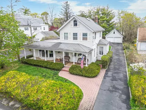 170 Ocean Ave, Woodmere, NY 11598