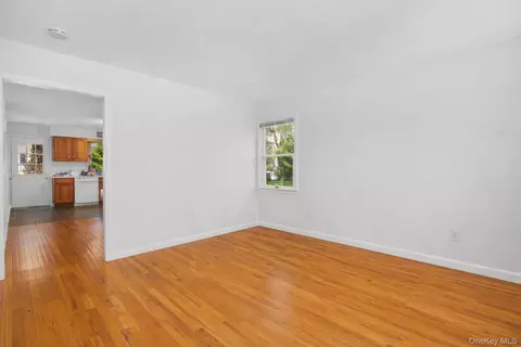 Living - 21 W Division St, Greenwich, CT 06830 photo 1 of 3