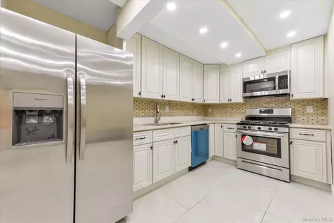 Kitchen - 147-12 70 Rd, Flushing, NY 11367 photo 1 of 1