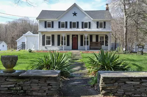 Exterior - 176 Williams Rd, Red Hook, NY 12571 photo 2 of 8