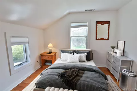 Bedroom - 176 Williams Rd, Red Hook, NY 12571 photo 2 of 4