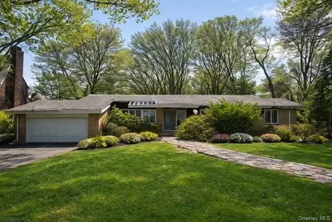 18 Emerson Ave, Staten Island, NY 10301