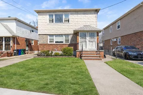 95-21 150th Rd, New York, NY 11417